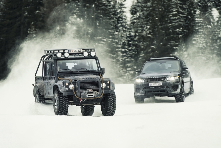 Jaguar Land Rover создаст автопилот для бездорожья