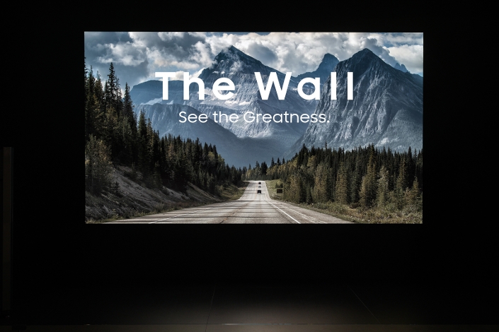 Samsung открыла предзаказ на модульный MicroLED-телевизор The Wall