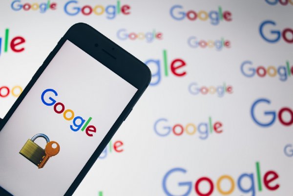 Google убеждает пользователей Gmail в надеждой защите информации