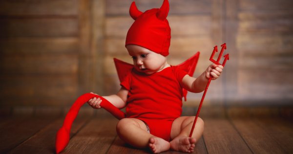 Беременна от дьявола: Ученые рассказали о женщинах с демоническими беременностями