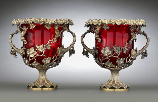 Азовские археологи нашли расписанные золотом кофейные чашки из Сирии