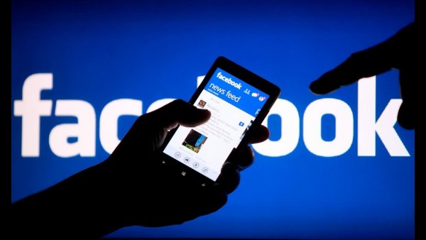 Facebook создает спутник для раздачи Интернета всему миру
