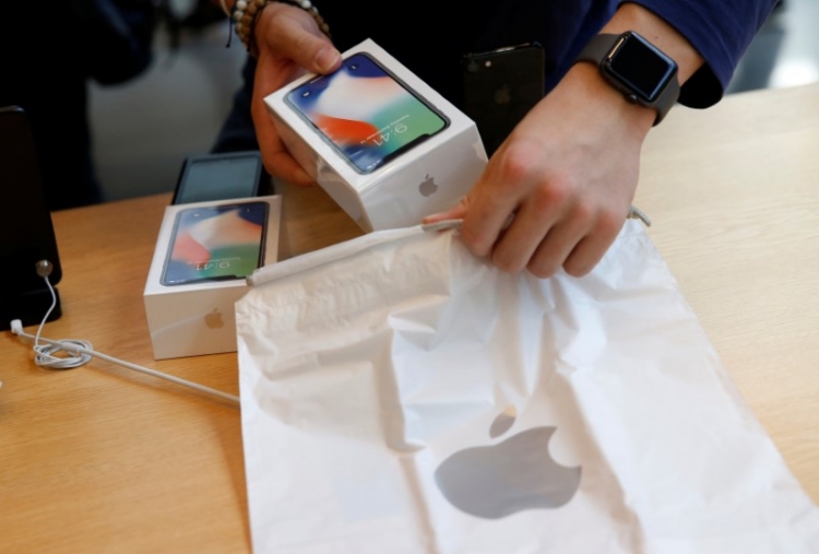 В Японии заподозрили Apple в нарушении антимонопольного законодательства с iPhone