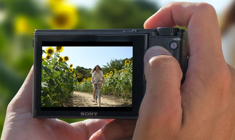 Sony выпустила улучшенную версию фотоаппарата RX100 V