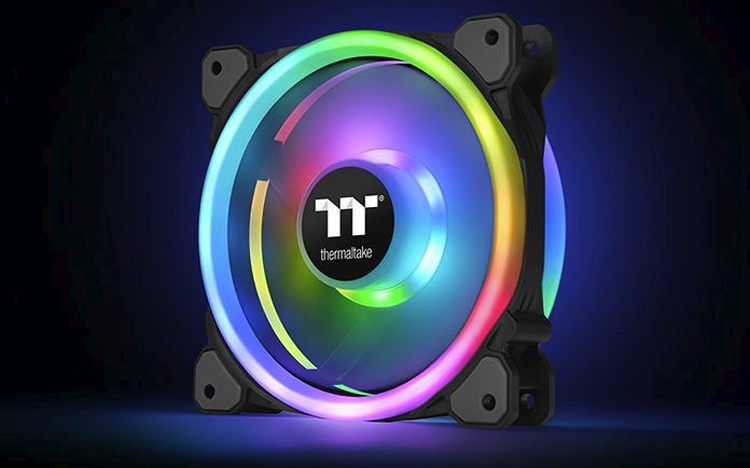 Thermaltake Riing Trio 12 RGB: комплект вентиляторов с тройной подсветкой