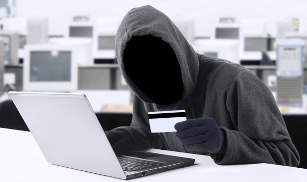 Найден опасный вирус, который ворует коды при покупке в интернет-магазине